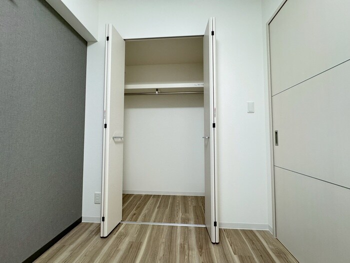 物件内観写真16　(収納)