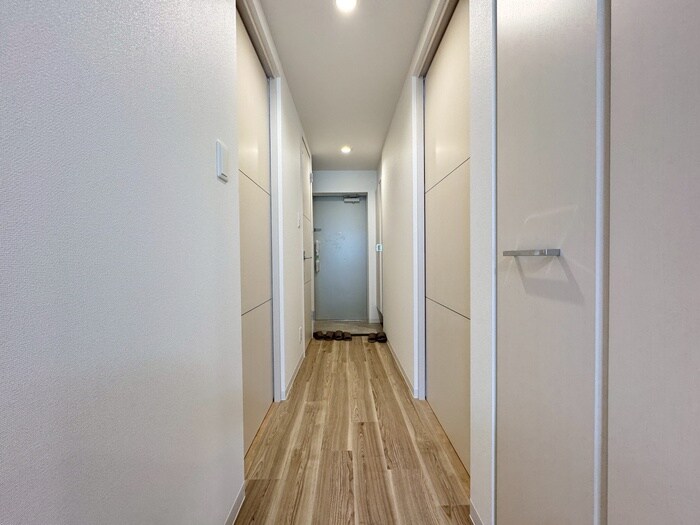 物件内観写真20　(廊下)