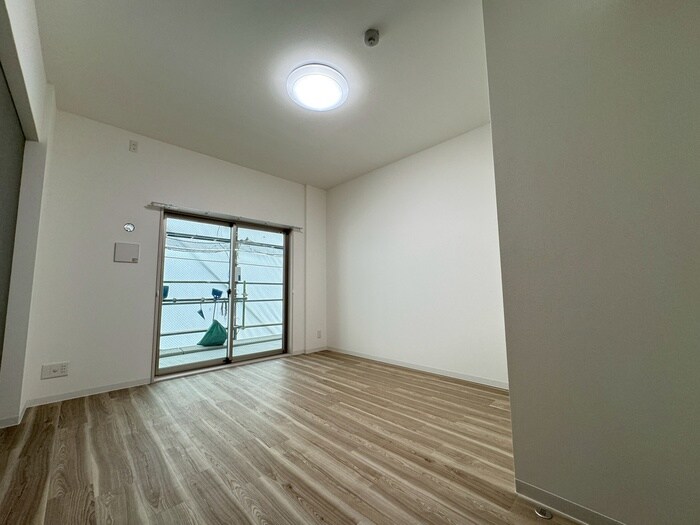 物件内観写真22　(居室)