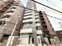 パークフラッツ野田阪神駅前の外観写真