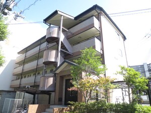 クリスタルハイツ外観写真