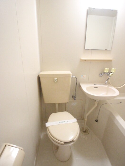 物件内観写真10　(トイレ)