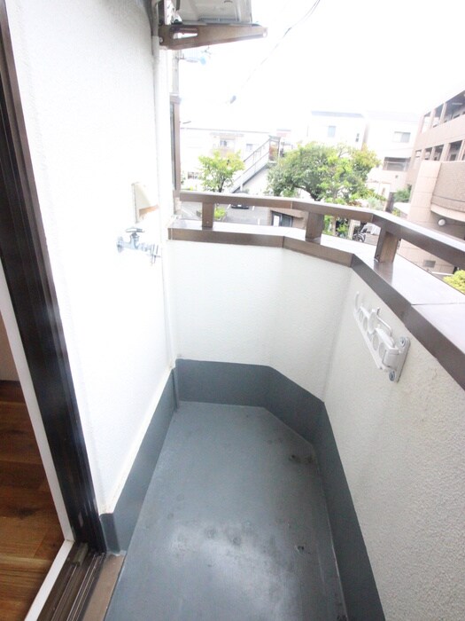 物件内観写真17　(洗濯機置場)