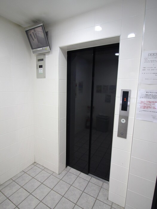 物件外観写真4　(建物設備)