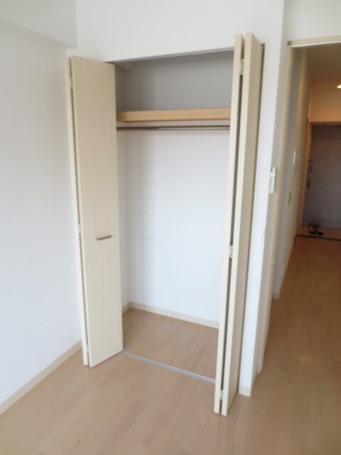 物件内観写真10　(収納)
