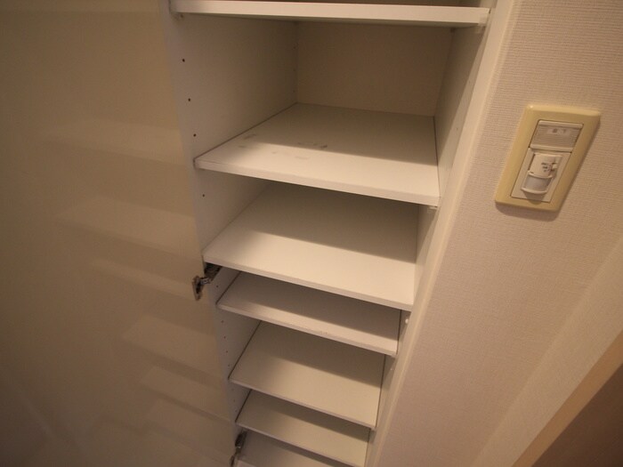 物件内観写真17　(靴箱)