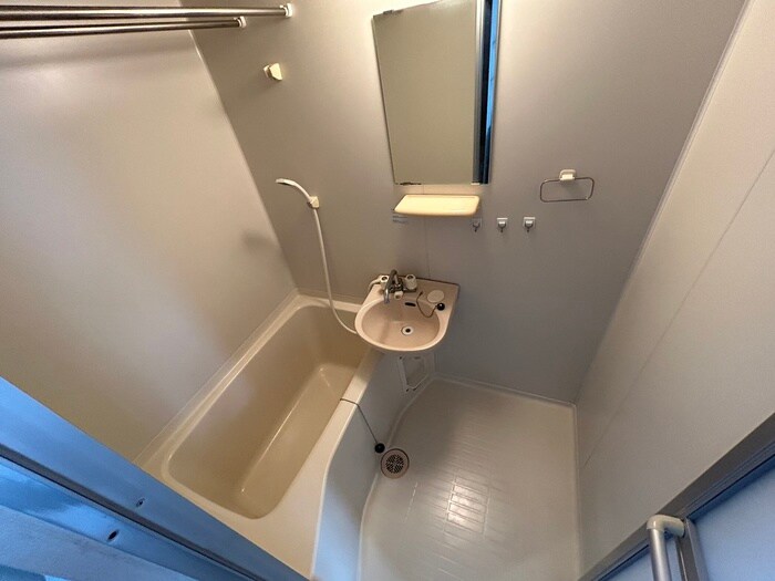 物件内観写真10　(バス／シャワールーム等)