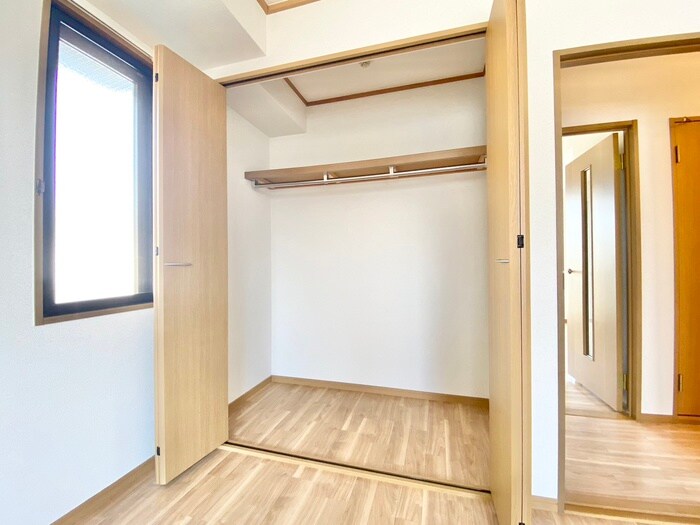 物件内観写真15　(収納)