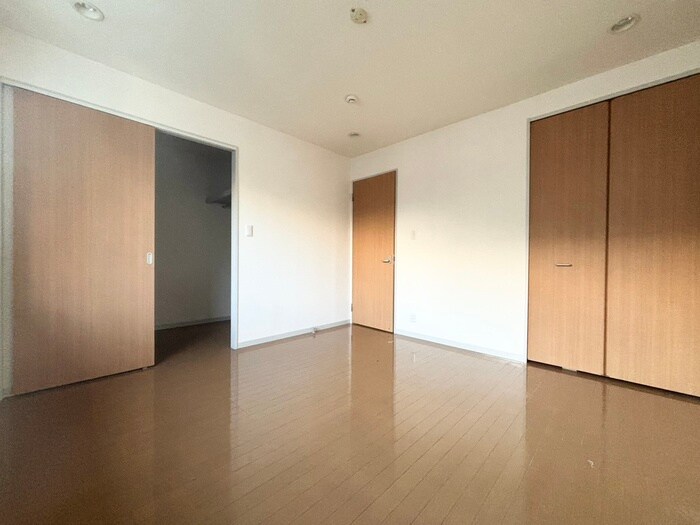 物件内観写真14　(居室)