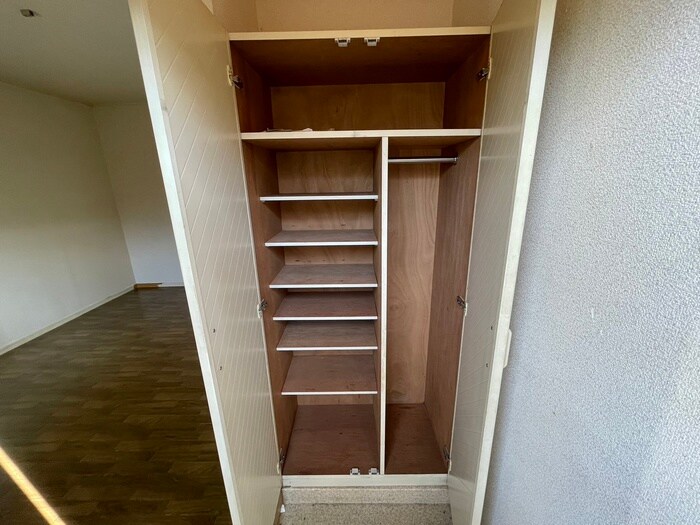 物件内観写真16　(靴箱)