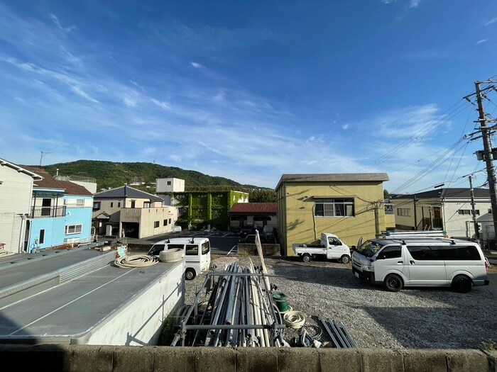 物件内観写真22　(室内からの展望)