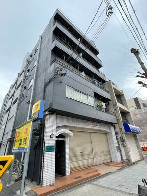 アバンス三先外観写真