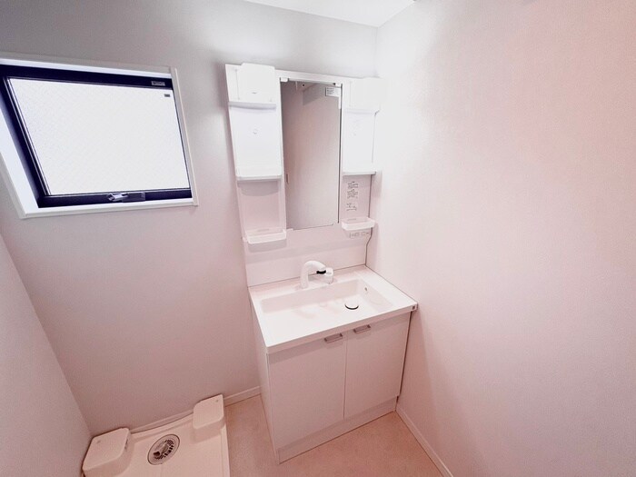 物件内観写真5　(洗面)