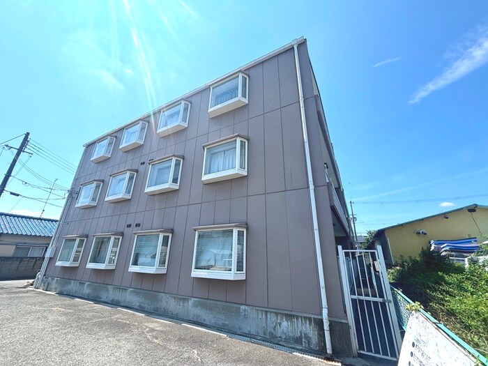 物件外観写真3　(外観写真)