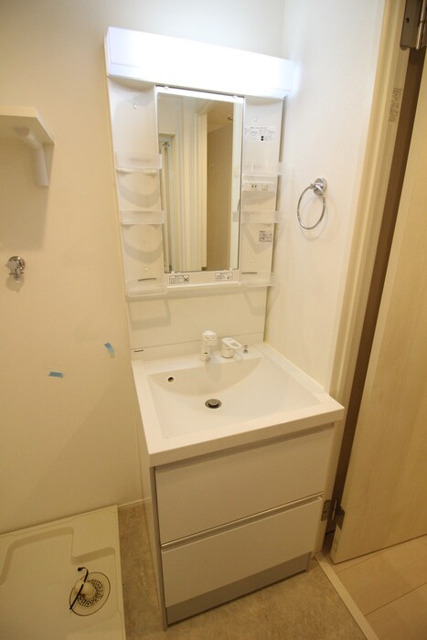 物件内観写真10　(洗面)