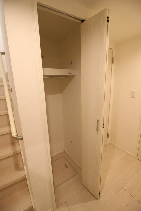 物件内観写真20　(収納)