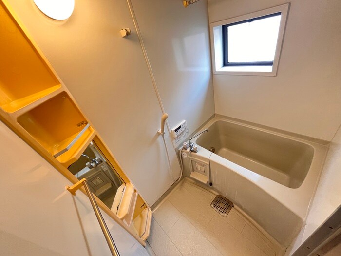 物件内観写真12　(バス／シャワールーム等)