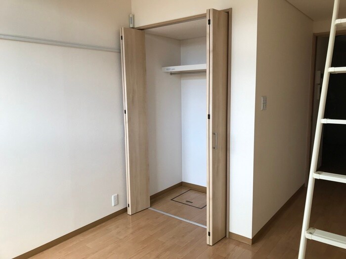 物件内観写真18　(居室)