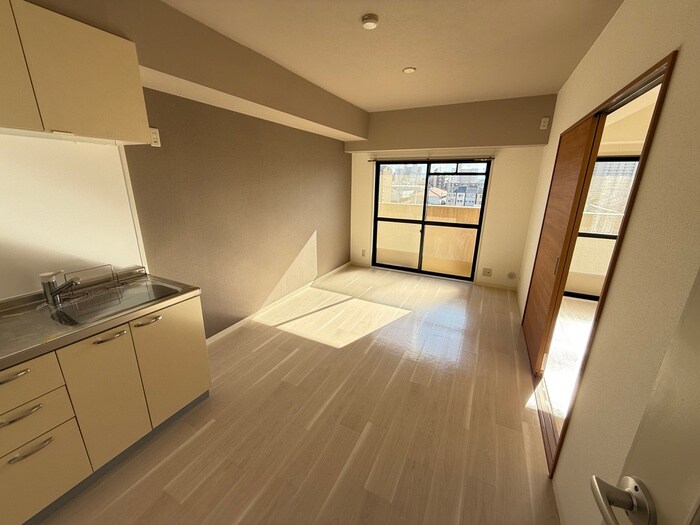 物件内観写真7　(居室)