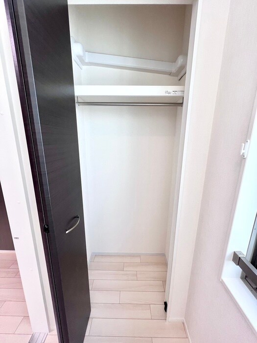 物件内観写真21　(収納)