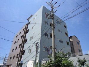 ロイヤルコ－ト５番館外観写真