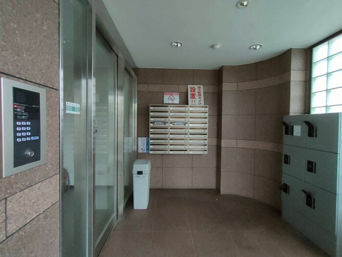 物件外観写真6　(建物設備)