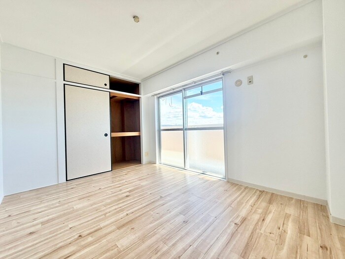 物件内観写真8　(居室)