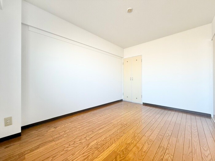 物件内観写真10　(居室)