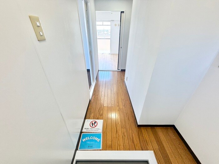 物件内観写真19　(廊下)