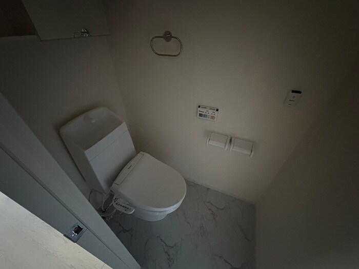 物件内観写真13　(トイレ)