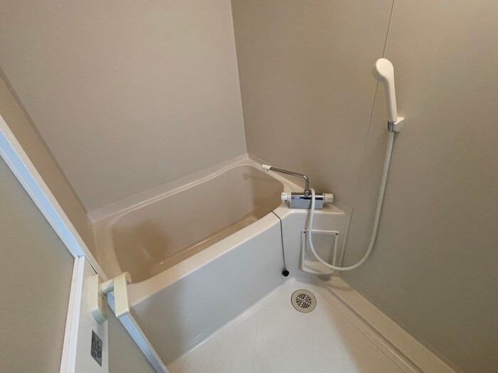 物件内観写真12　(バス／シャワールーム等)