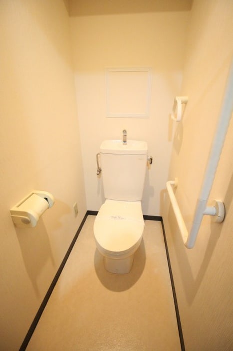 物件内観写真12　(トイレ)