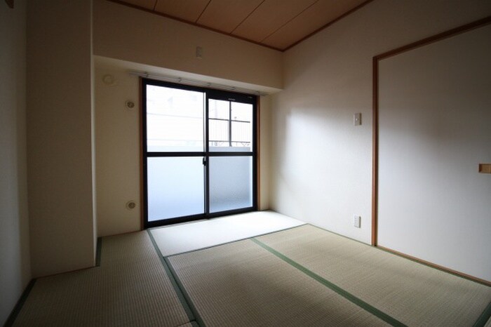 物件内観写真19　(居室)