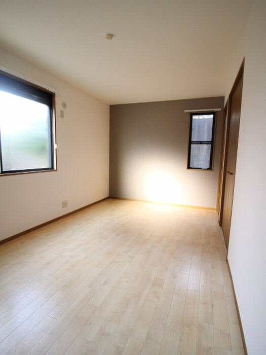 物件内観写真13　(居室)