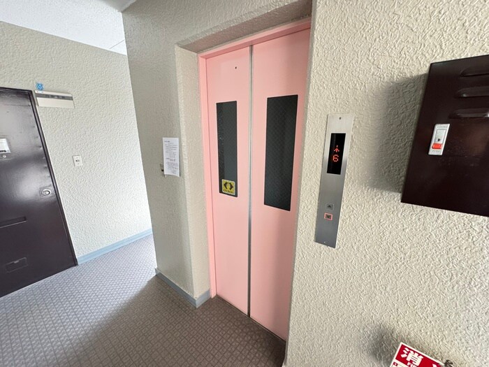 物件外観写真5　(建物設備)