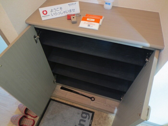 物件内観写真19　(靴箱)
