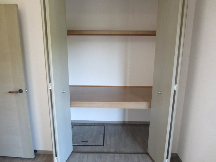物件内観写真22　(収納)