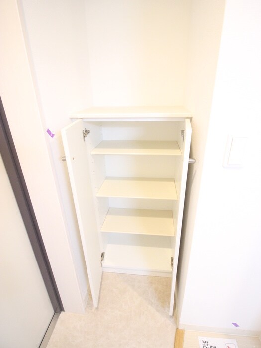 物件内観写真19　(靴箱)