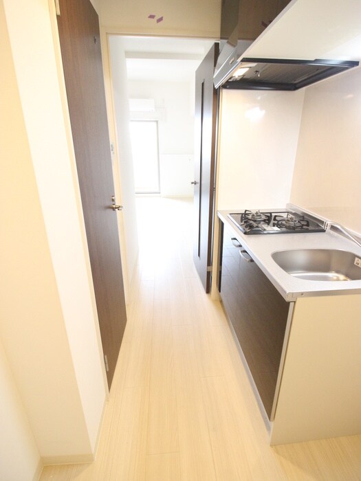 物件内観写真20　(廊下)