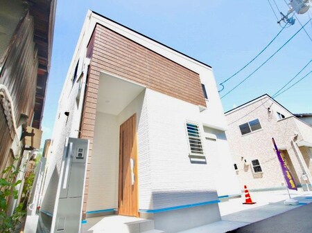 今津上野町貸家A号棟外観写真