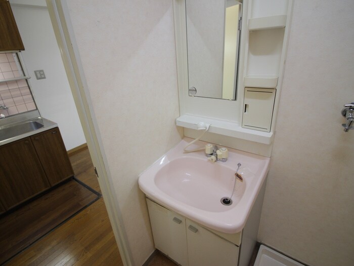 物件内観写真11　(洗面)