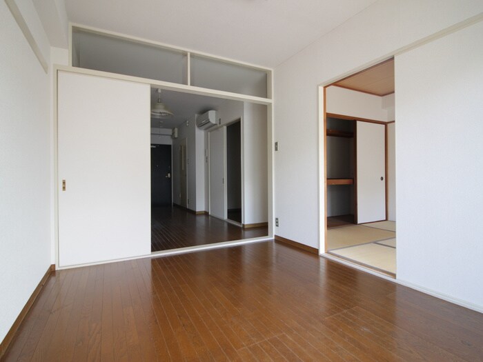 物件内観写真13　(居室)