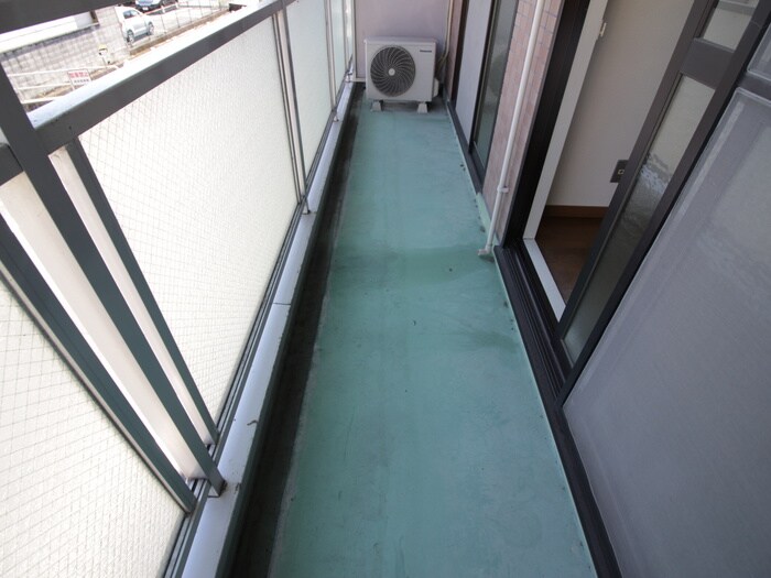 物件内観写真16　(ベランダ・バルコニー)