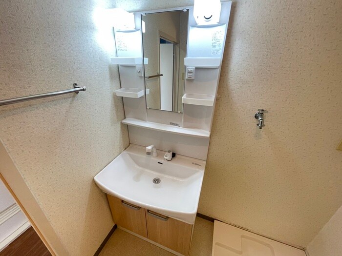 物件内観写真11　(洗面)