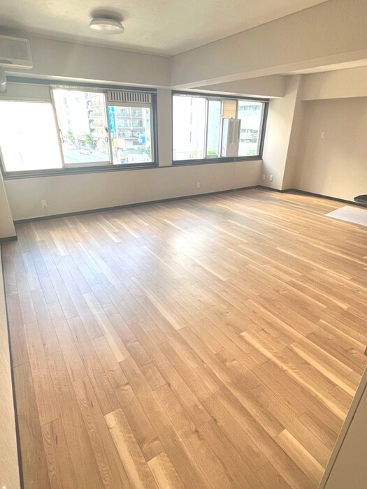 物件内観写真11　(居室)