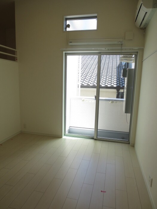 物件内観写真6　(居室)