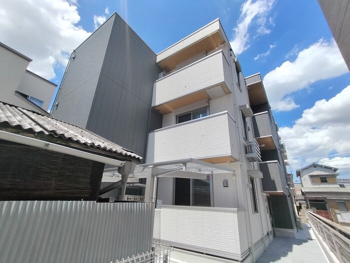 物件外観写真2　(外観写真)