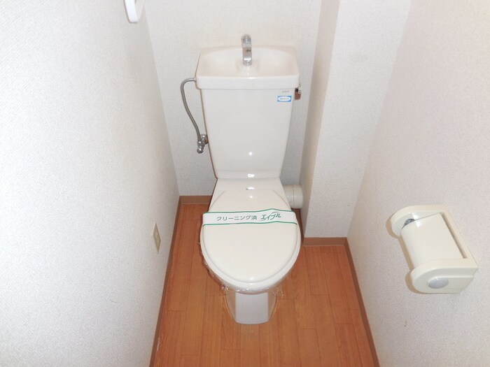 物件内観写真14　(トイレ)