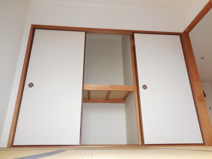 物件内観写真15　(収納)