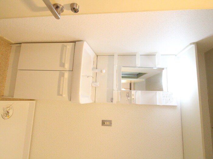 物件内観写真6　(洗面)